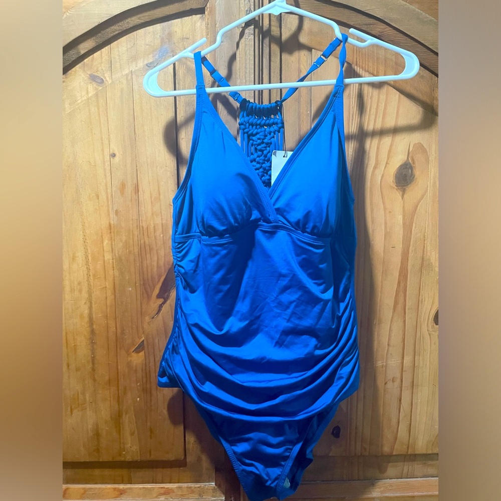 Women’s swimsuit sz 14